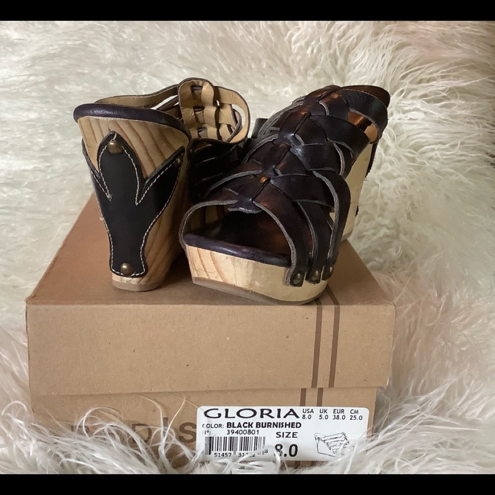 Bed Stu Gloria Wedges size 8